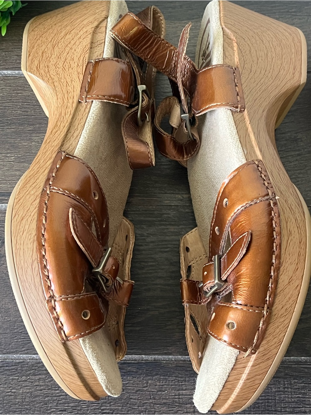 Dansko Sissy Patent Leather Copper Brown Clog Sandals Sz 40(US9.5-10) 9805162200 - Picture 13 of 15